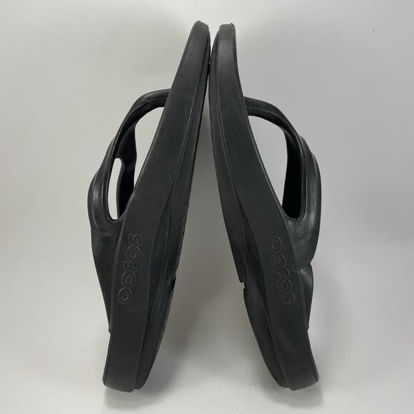 Oofos Oolala Luxe Sandals Womens Size 10 Black Comfort Recovery Flip Flops - Picture 6 of 8